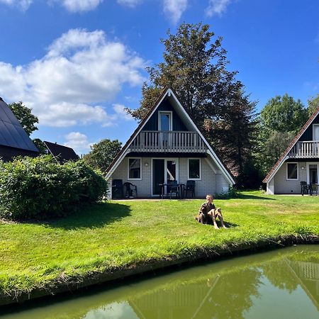Vakantiepunt 142 - Moderne Vakantiewoning Aan Het Water! Gramsbergen Kültér fotó
